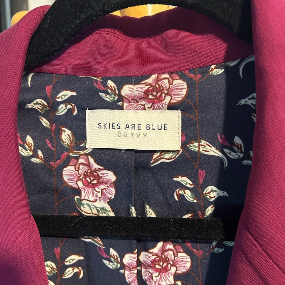 Skies Are Blue Fuchsia Blazer - Picture 2 of 8